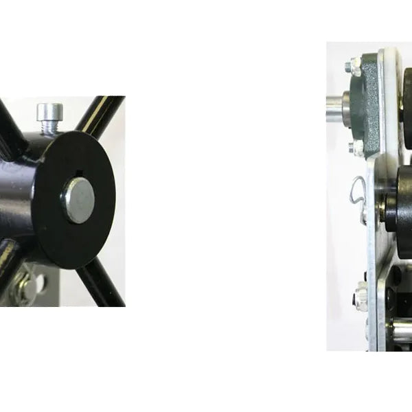 Sheet metal ring roller machine used as a metal bender for forming steel bands and circular rings